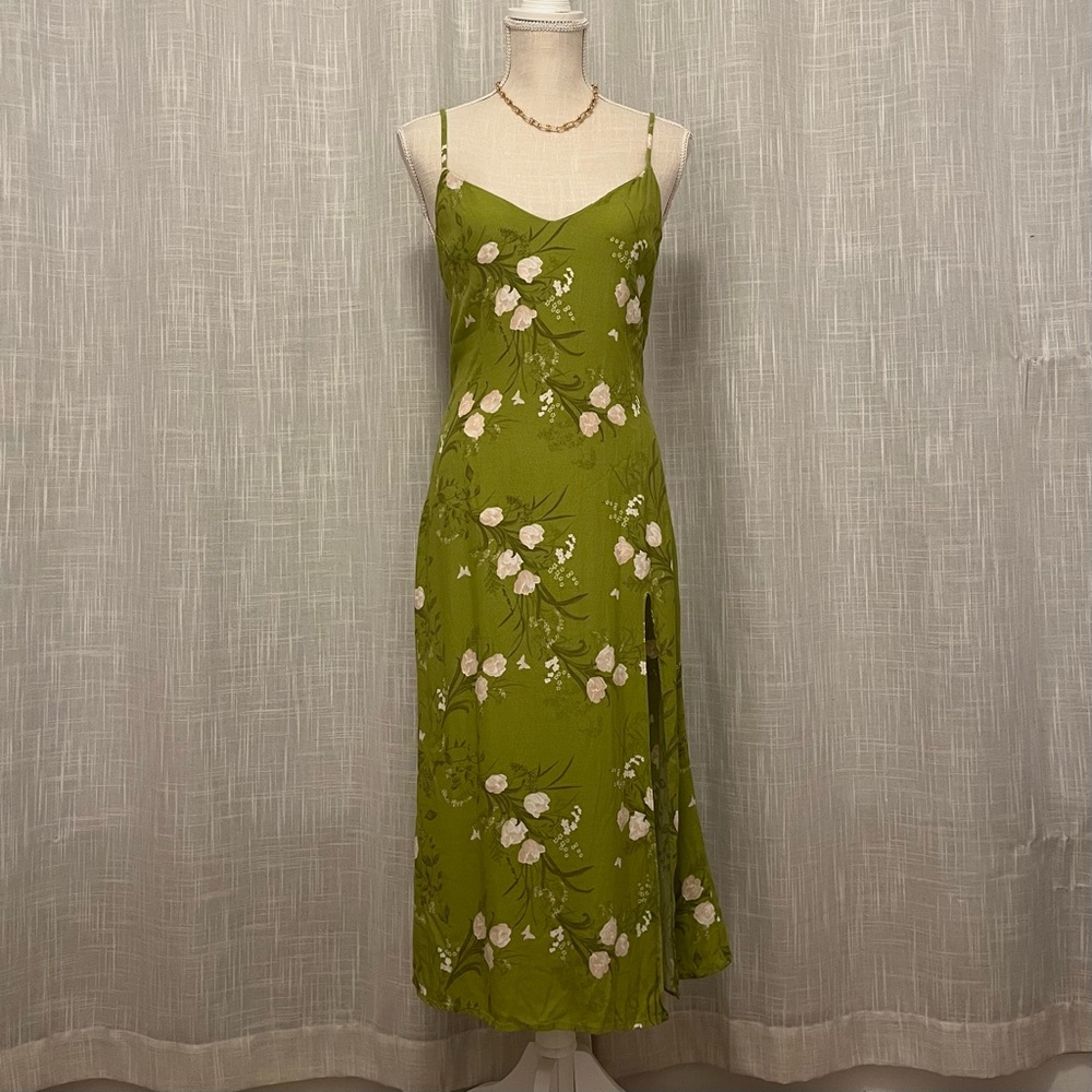 Reformation size 8 crimini dress!